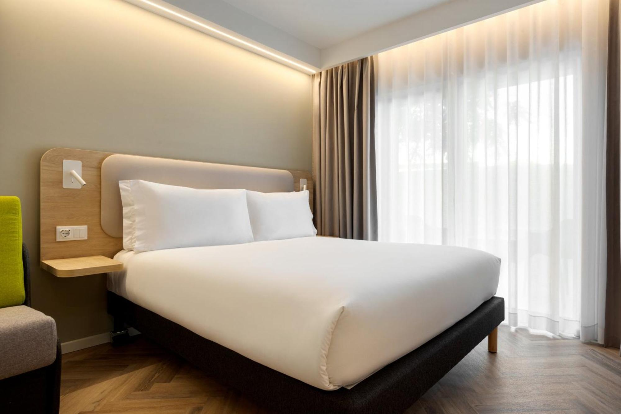Holiday Inn Express Evora By Ihg Esterno foto